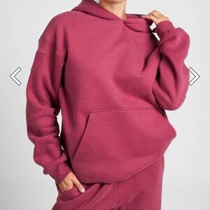 COMFRT Travel Essentials Sweater (Size M) & Sweatpants (Size S)